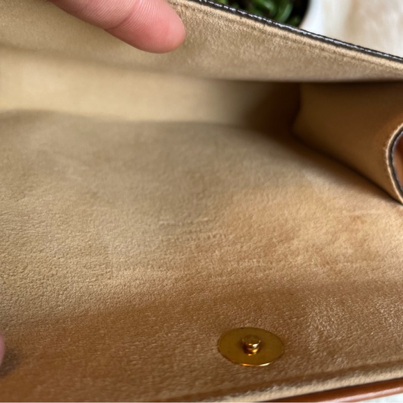 LOUIS VUITTON Florentine Waist Bag - Picture 8 of 9